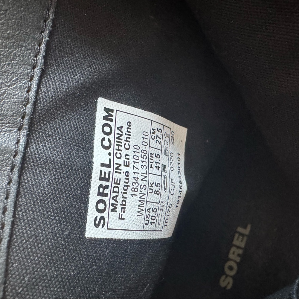 Sorel Women’s Phoenix Patent Leather Black Ankle Boots - Like New - size 10.5 - Picture 6 of 6